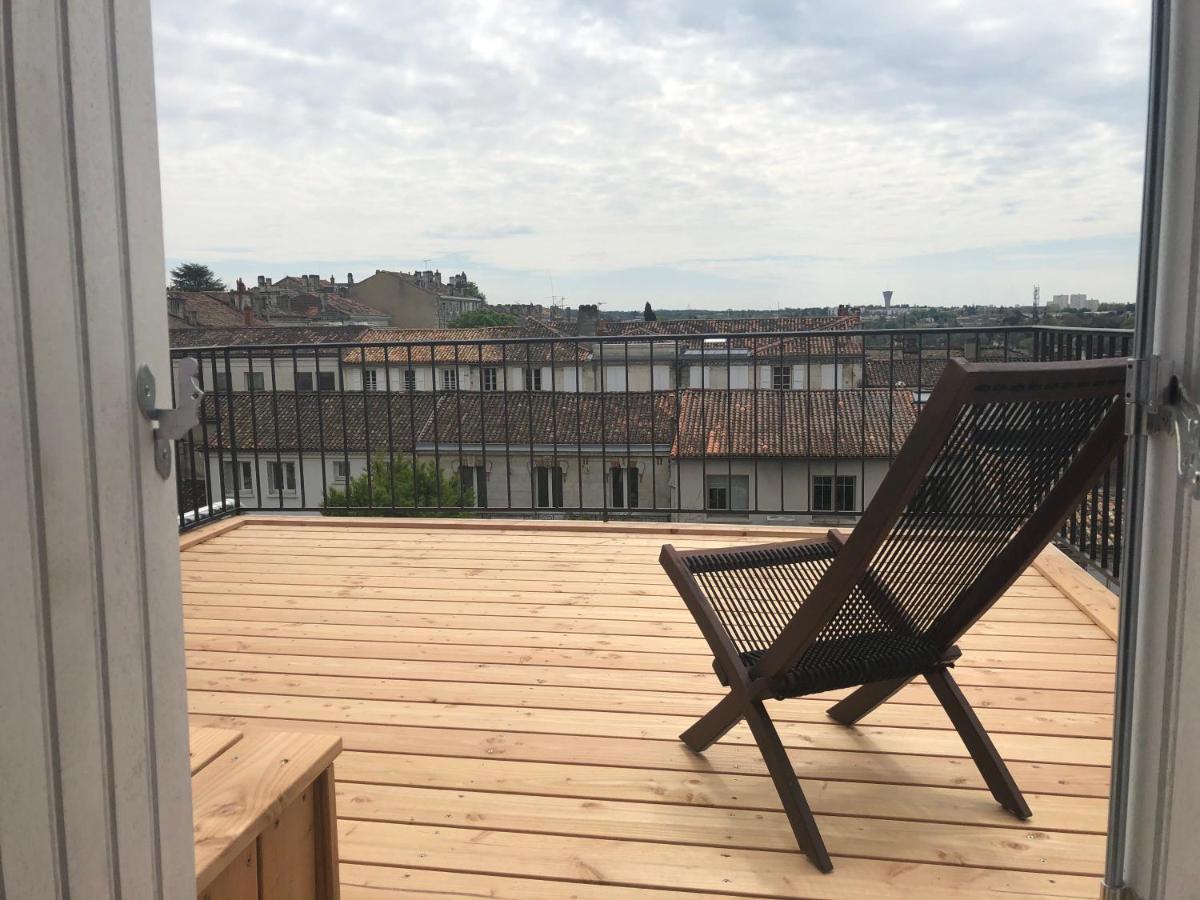 Beautifully Renovated Rooms On Place New York Angoulême Zewnętrze zdjęcie