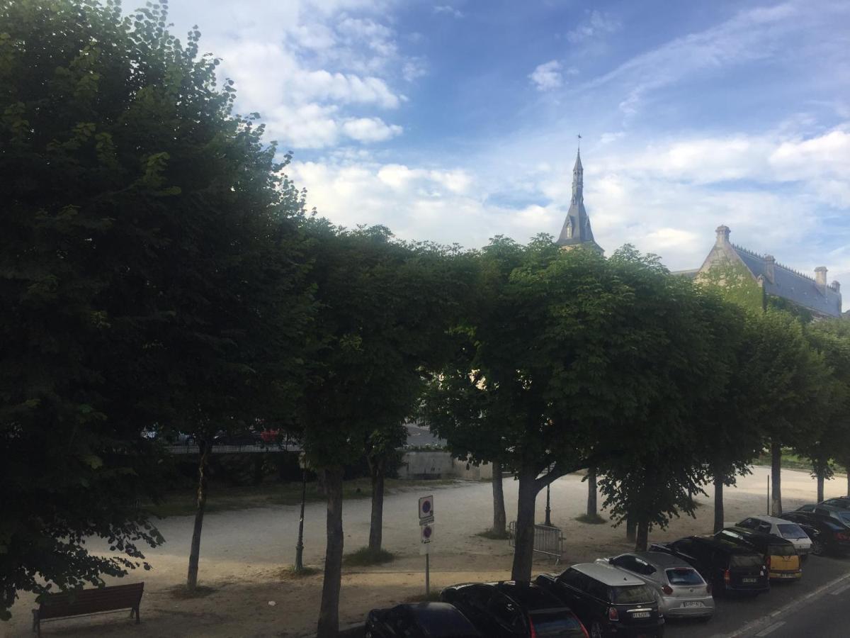 Beautifully Renovated Rooms On Place New York Angoulême Zewnętrze zdjęcie