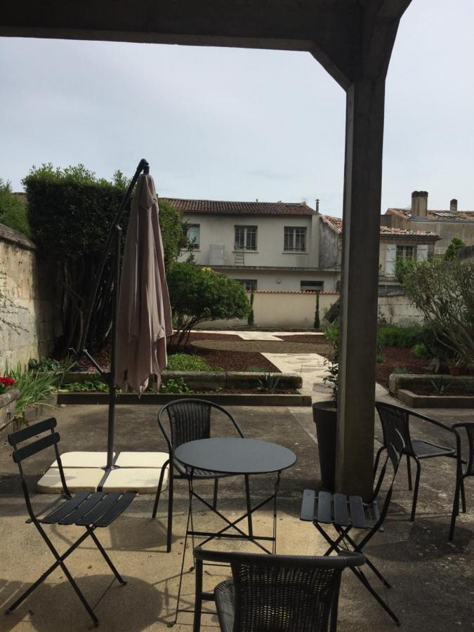 Beautifully Renovated Rooms On Place New York Angoulême Zewnętrze zdjęcie